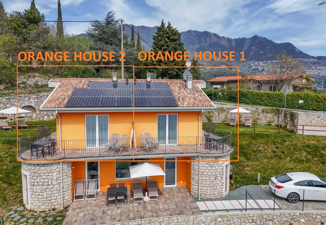Apartament w Tignale - Orange House con meravigliosa vista lago