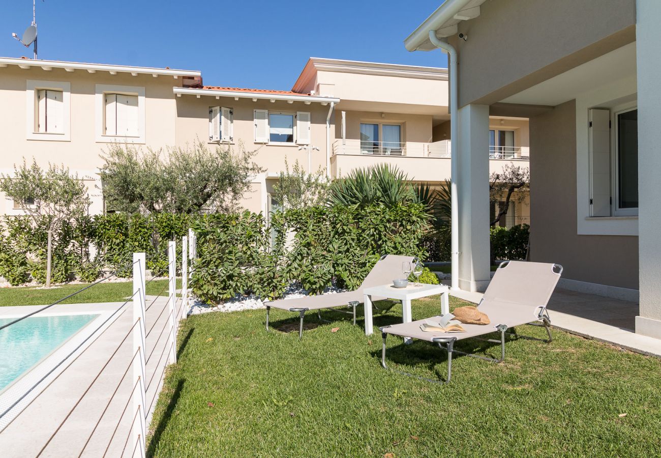 Apartament w Manerba del Garda - Villa Meri Lake by Garda FeWo