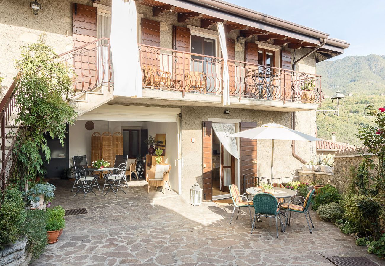 Apartament w Tignale - Corte Trepée, nel centro storico