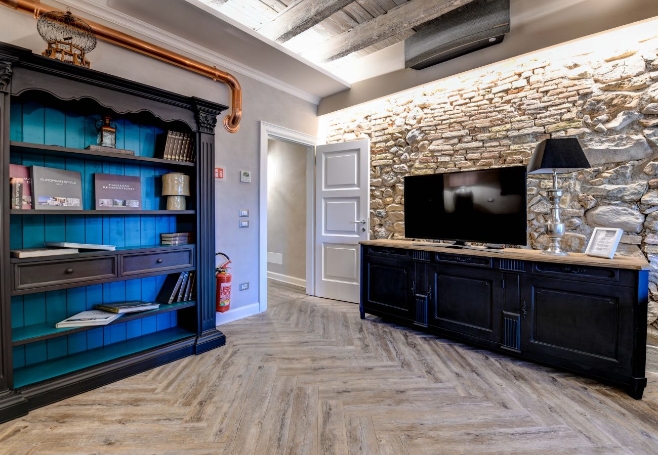 Apartament w Desenzano del Garda - DesenzanoLoft : La Vite Luxury Appartment 1 CIN IT017067C2HOLOZDF9