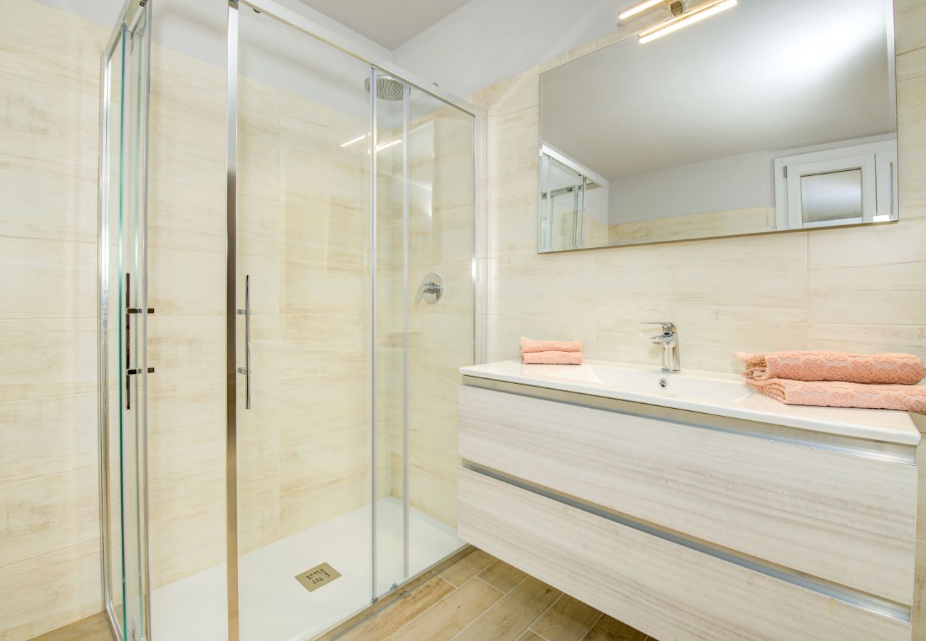 Willa w Toscolano-Maderno - Le Casette - Leccino con vista lago, piscina e jacuzzi