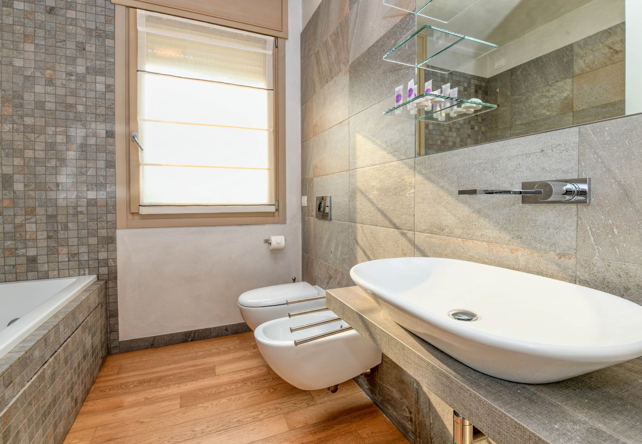 Apartament w Desenzano del Garda - Desenzanoloft Oscar Luxury Suite