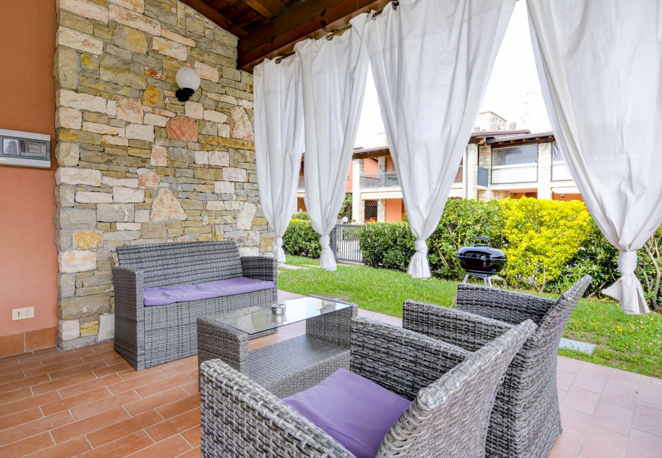 Chalet w Manerba del Garda - Home & Garden con piscina e vicina al lago