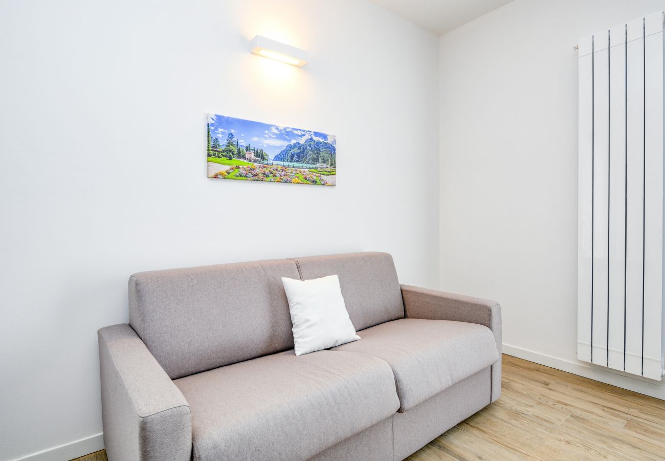 Apartament w Toscolano-Maderno - Maison Bellini: a due passi dal lago con piscina