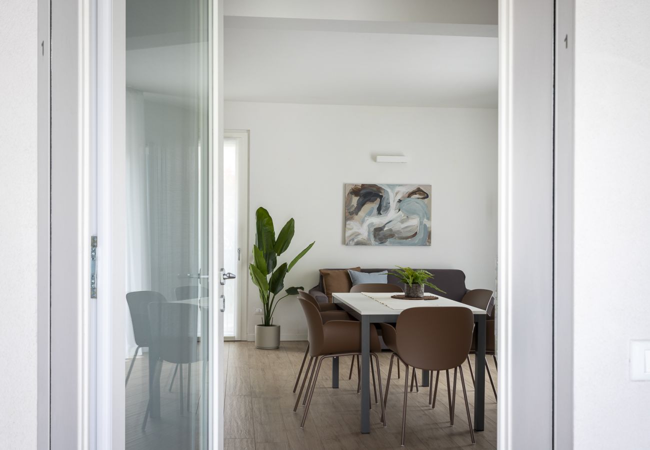 Apartament w Toscolano-Maderno - Maison Bellini: a due passi dal lago con piscina