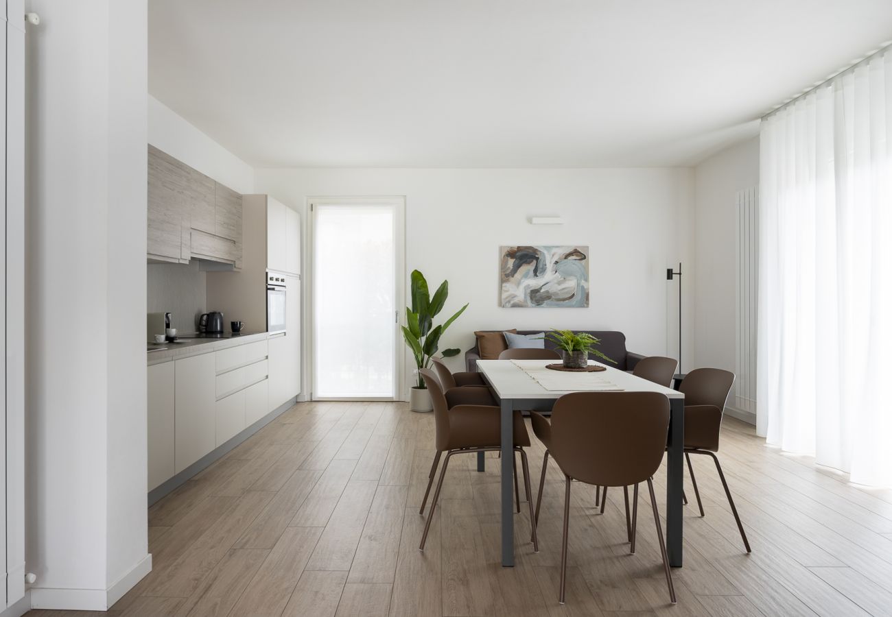 Apartament w Toscolano-Maderno - Maison Bellini: a due passi dal lago con piscina