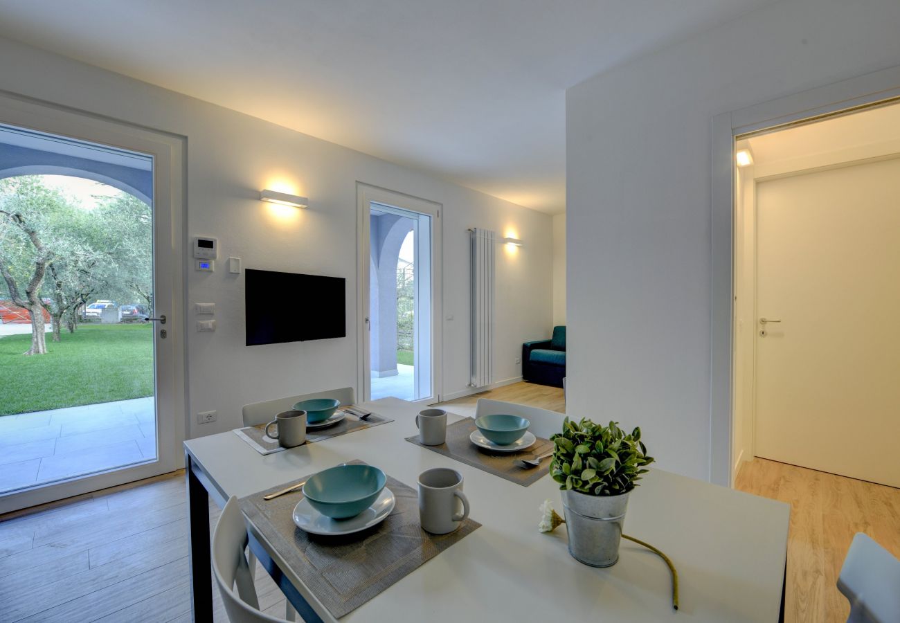 Apartament w Toscolano-Maderno - Maison Bellini 2 con piscina e a due passi dal lago