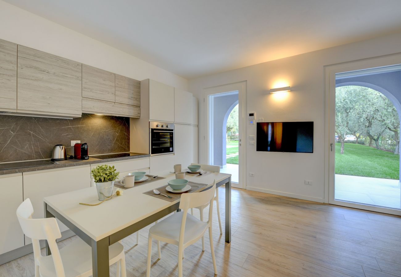 Apartament w Toscolano-Maderno - Maison Bellini 2 con piscina e a due passi dal lago