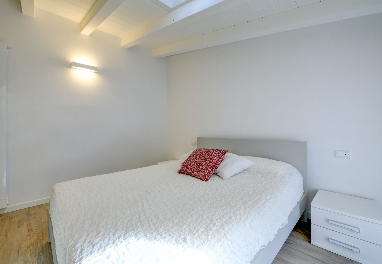 Apartament w Toscolano-Maderno - Maison Bellini 3 con piscina e vicina al lago