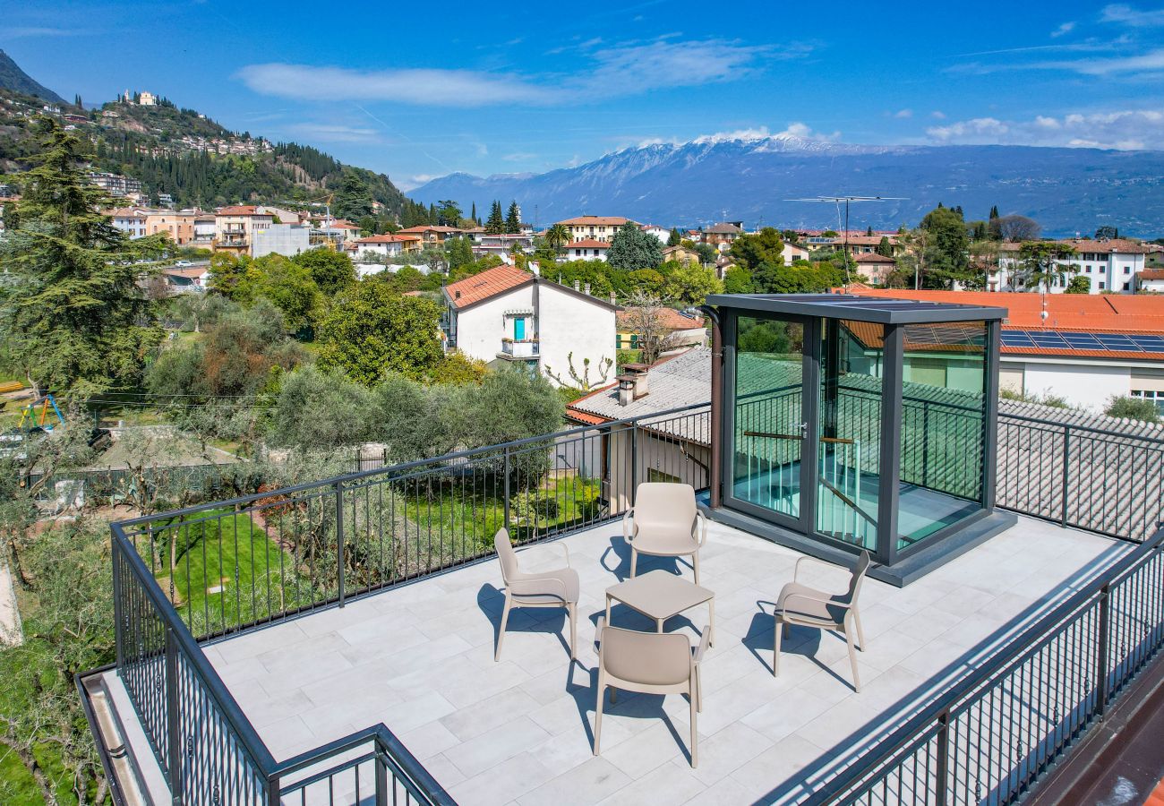 Apartament w Toscolano-Maderno - Maison Bellini 4 con piscina e a due passi dal lago