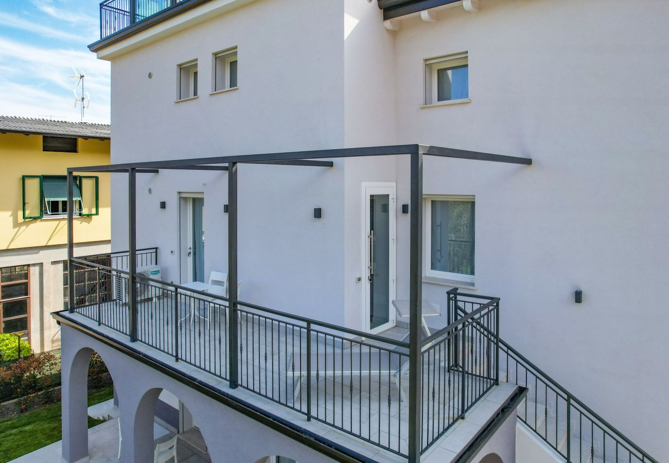 Apartament w Toscolano-Maderno - Maison Bellini 4 con piscina e a due passi dal lago