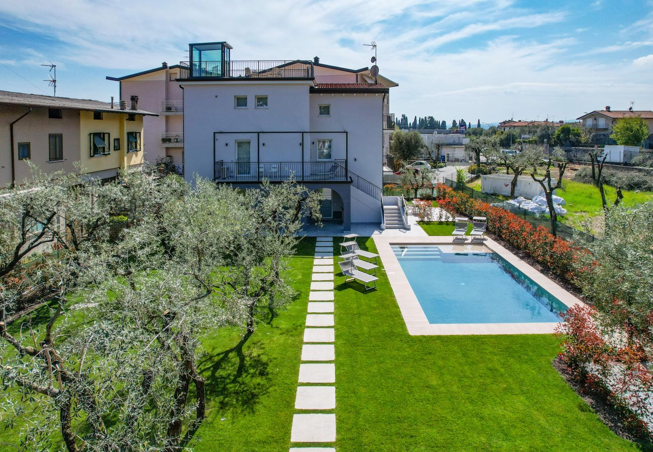 Apartament w Toscolano-Maderno - Maison Bellini 4 con piscina e a due passi dal lago