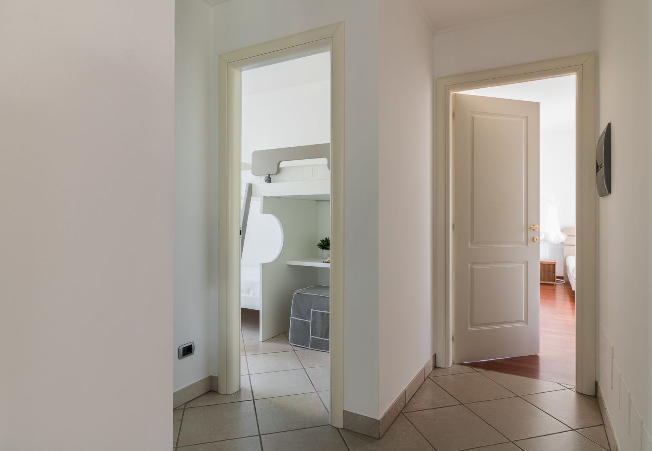 Willa w Manerba del Garda - Villa di Lusso Oleander con piscina privata