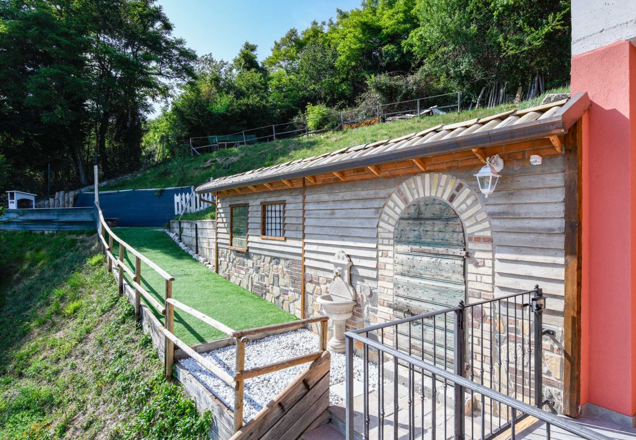 Apartament w Tignale - Appartamento Regina con vista lago e sauna privata