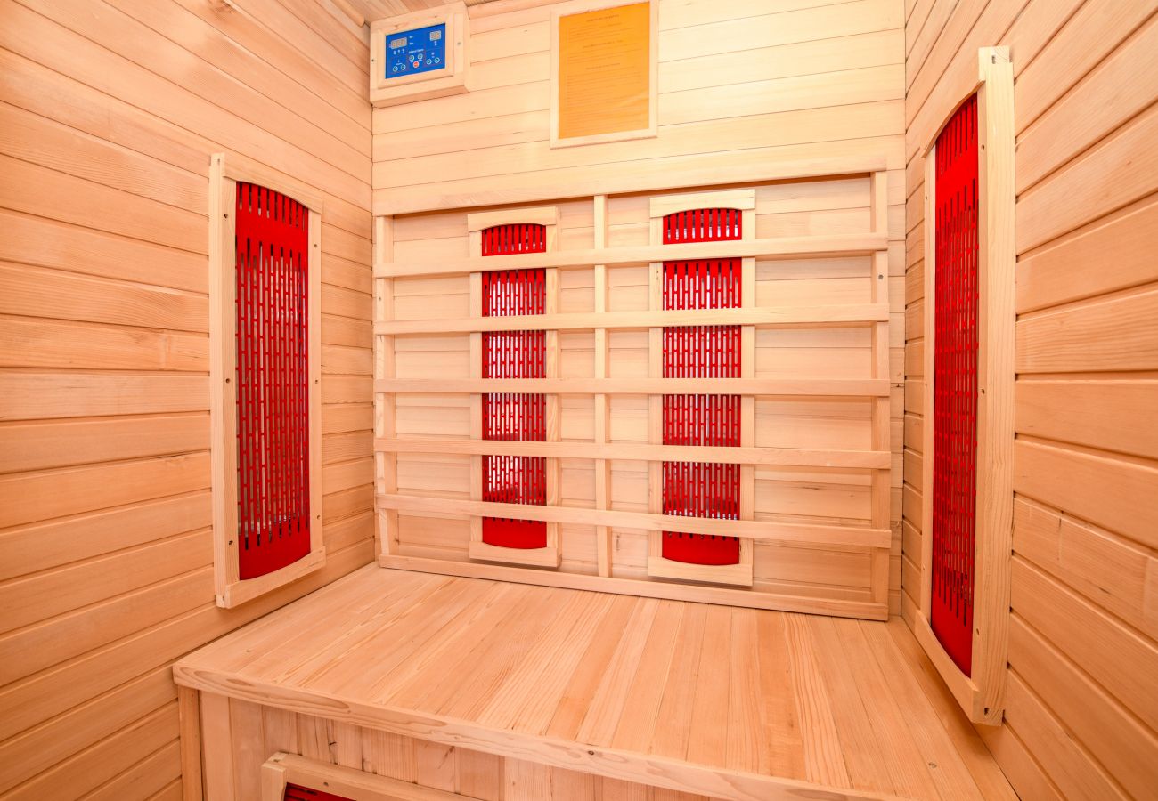 Apartament w Tignale - Appartamento Regina con vista lago e sauna privata