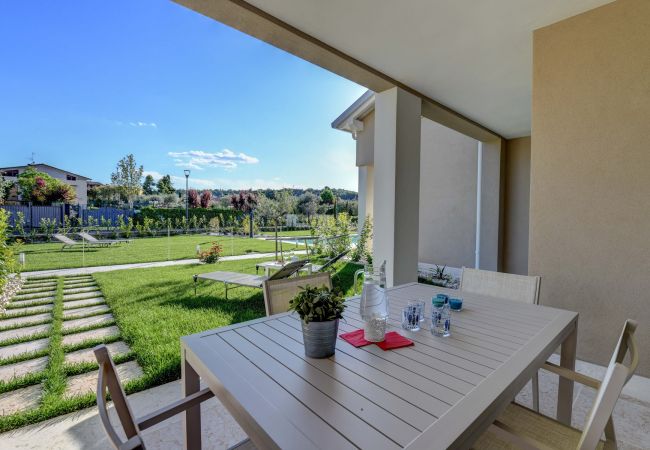 Apartament w Manerba del Garda - Villa Meri Lake by Garda FeWo
