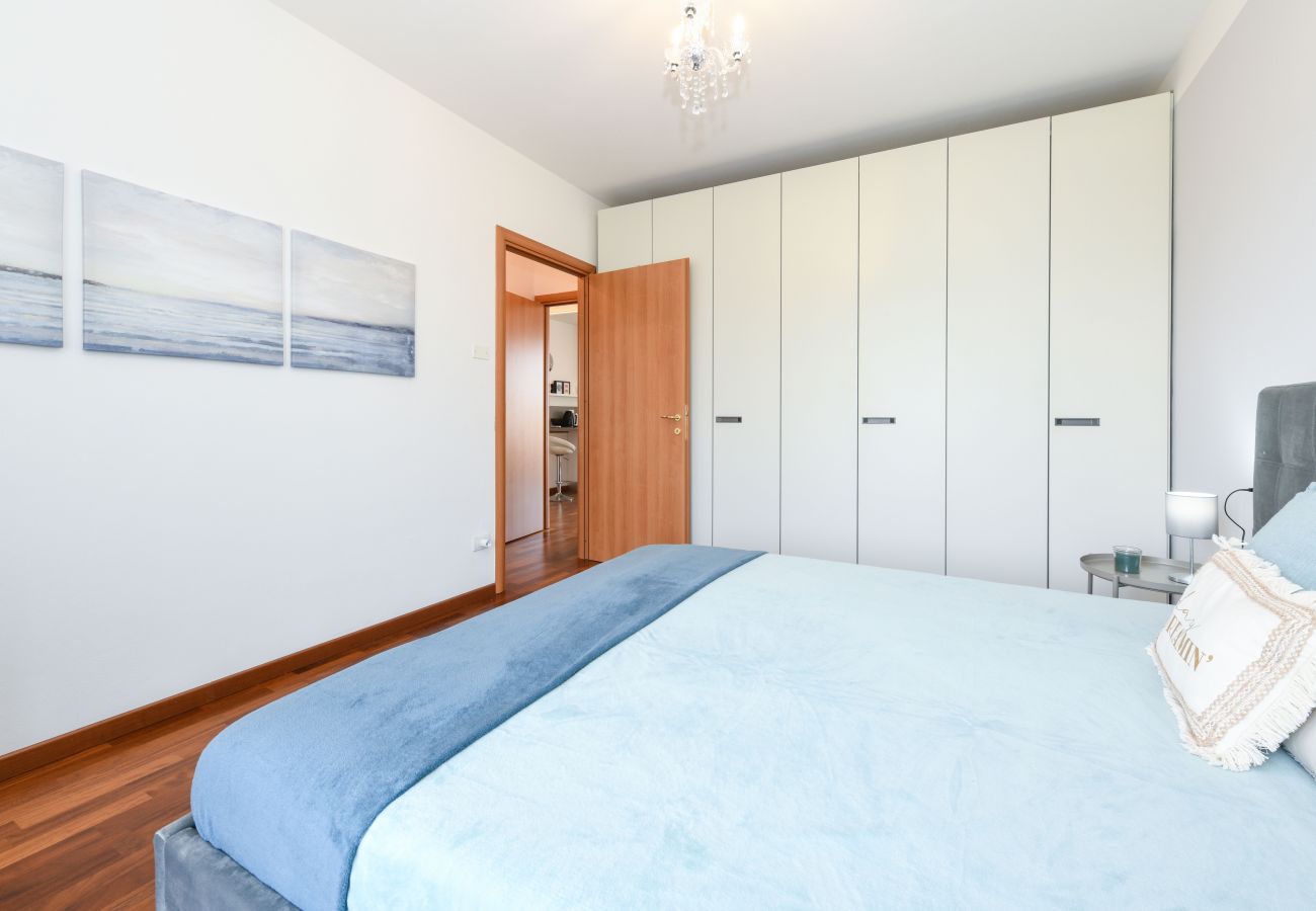 Apartament w Moniga del Garda - Leone: appartamento moderno a Moniga
