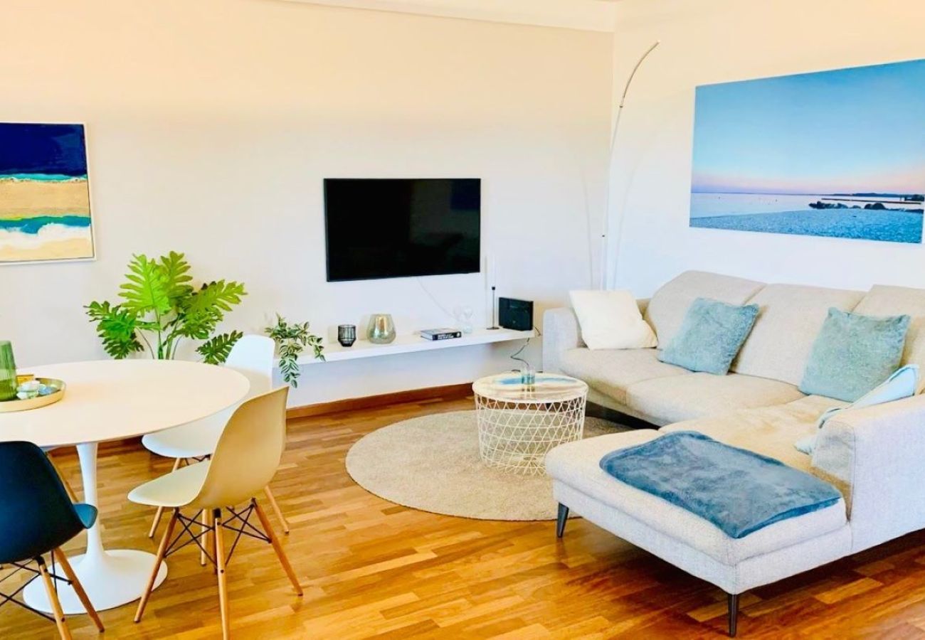 Apartament w Moniga del Garda - Leone: appartamento moderno a Moniga