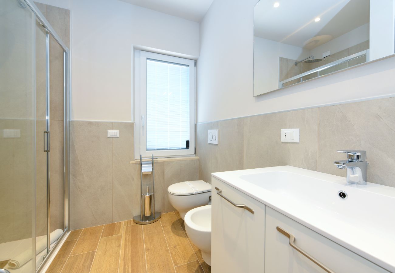 Apartament w Desenzano del Garda - DesenzanoLoft Cappuccino z prywatnym garażem