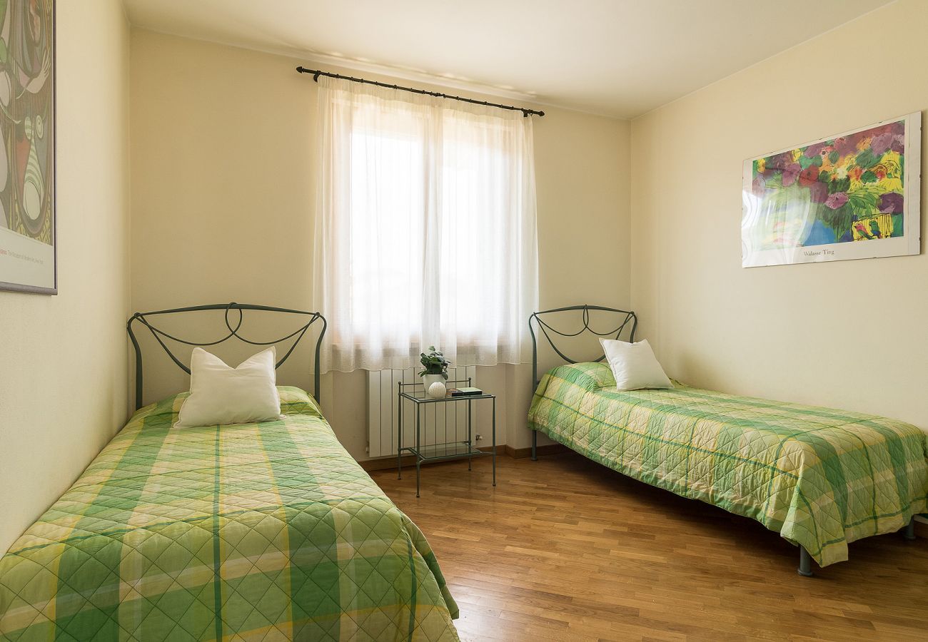 Apartament w Manerba del Garda - Lago Blu con vista lago e piscina