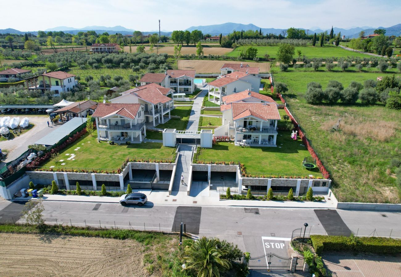 Apartament w Manerba del Garda - Cittadella 7 a due passi dal lago con piscina