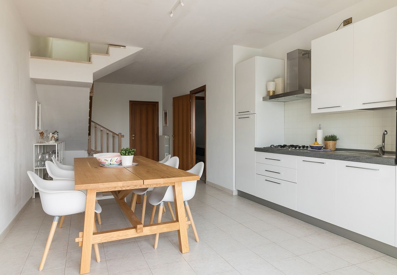 Willa w Villanuova sul Clisi - Villa Montagne e Lago con vista spettacolare e piscina privata