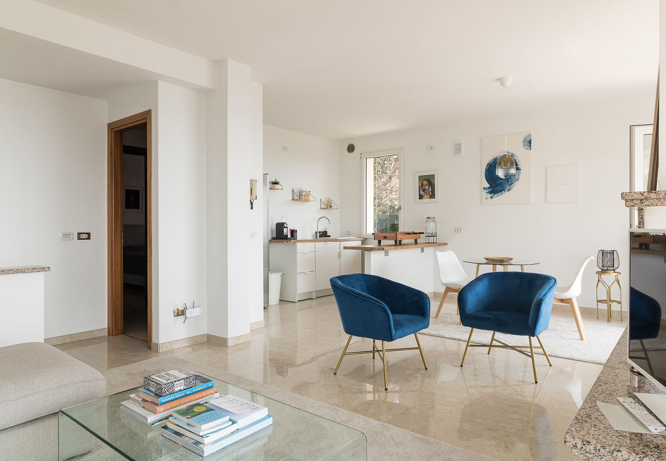 Willa w Villanuova sul Clisi - Villa Montagne e Lago con vista spettacolare e piscina privata