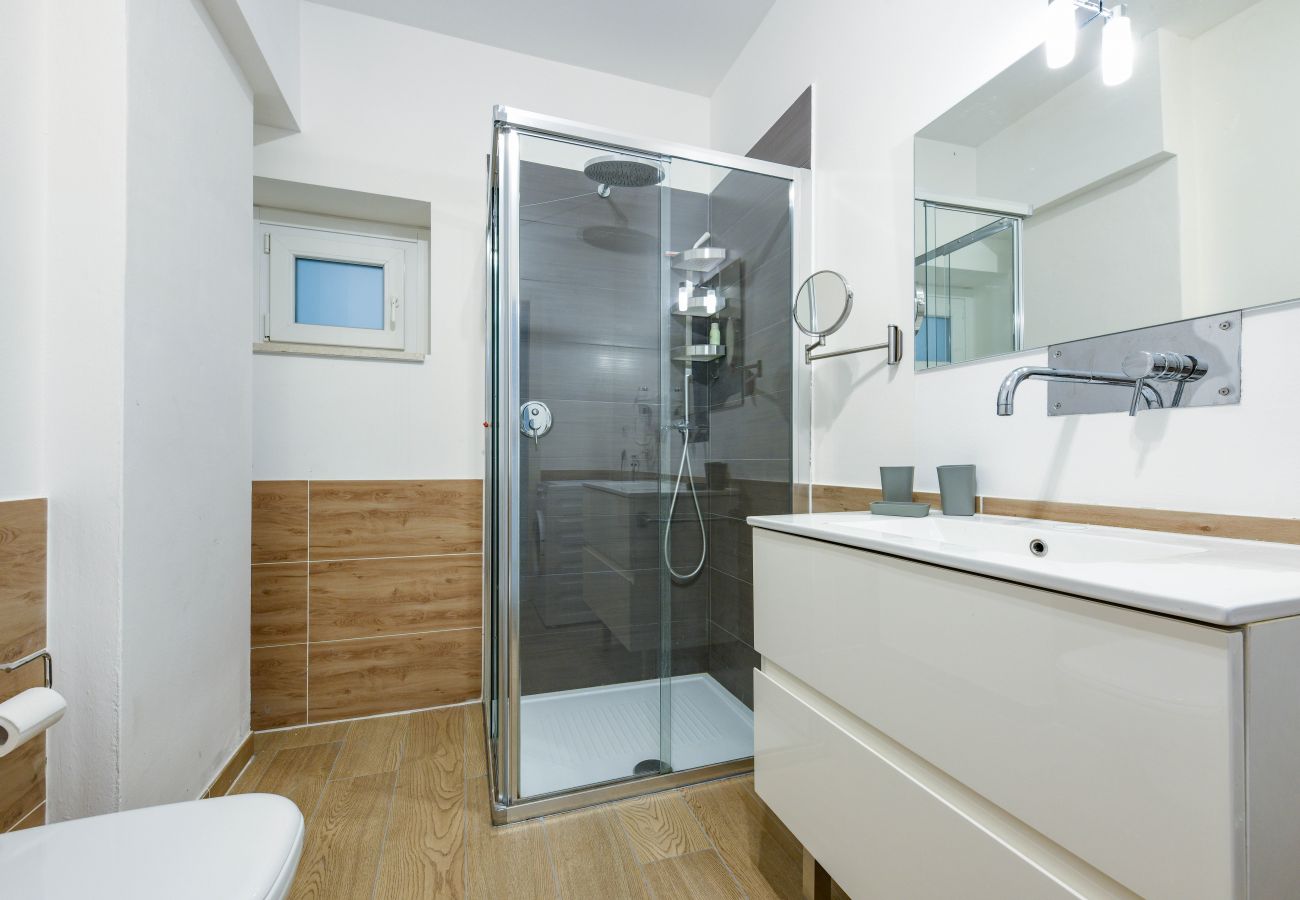 Apartament w Gardone Riviera - Appartamento Diamante con vista lago e piscina