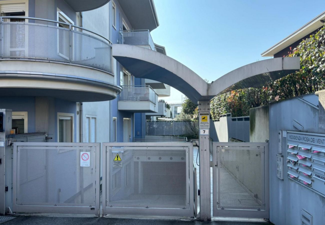 Apartament w Desenzano del Garda - DesenzanoLoft La Rosa dei Venti Odnowiona 2025