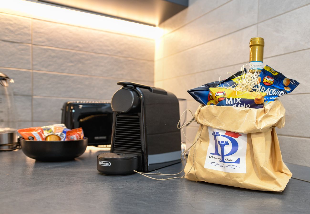 Apartament w Peschiera del Garda - Desenzanoloft Lighthouse Apartment