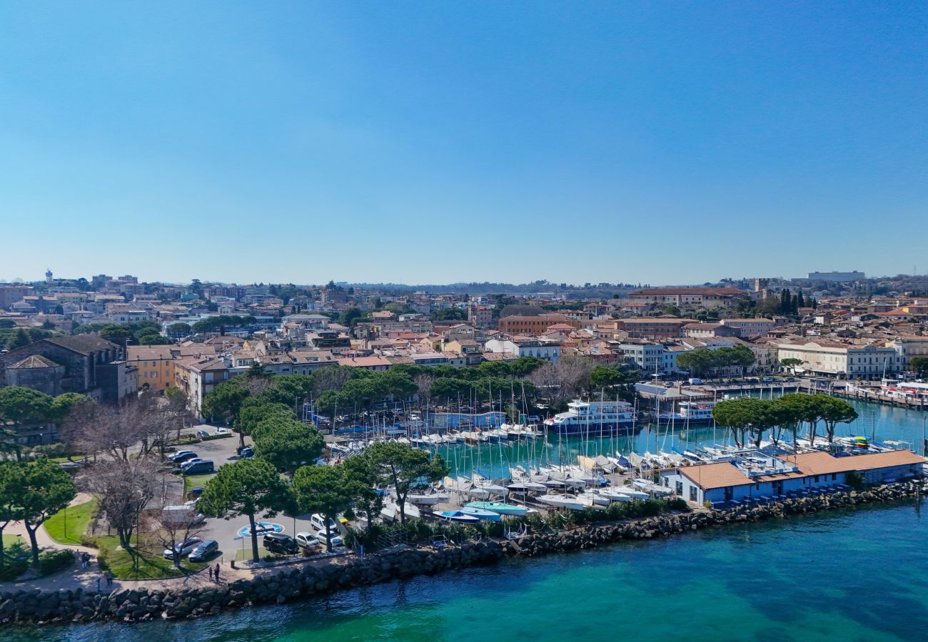Apartament w Desenzano del Garda - Desenzanoloft Cocktail Lake Front