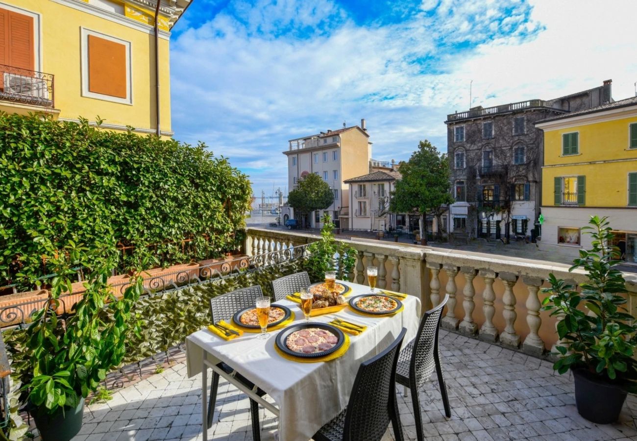 Apartament w Desenzano del Garda - Desenzanoloft Let it be a Dream Renovated 2025