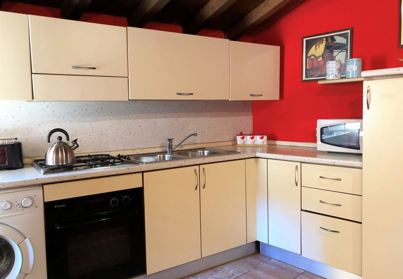 Apartament w Desenzano del Garda - Desenzanoloft La Baita CIN IT017067B4TKZQNWTZ