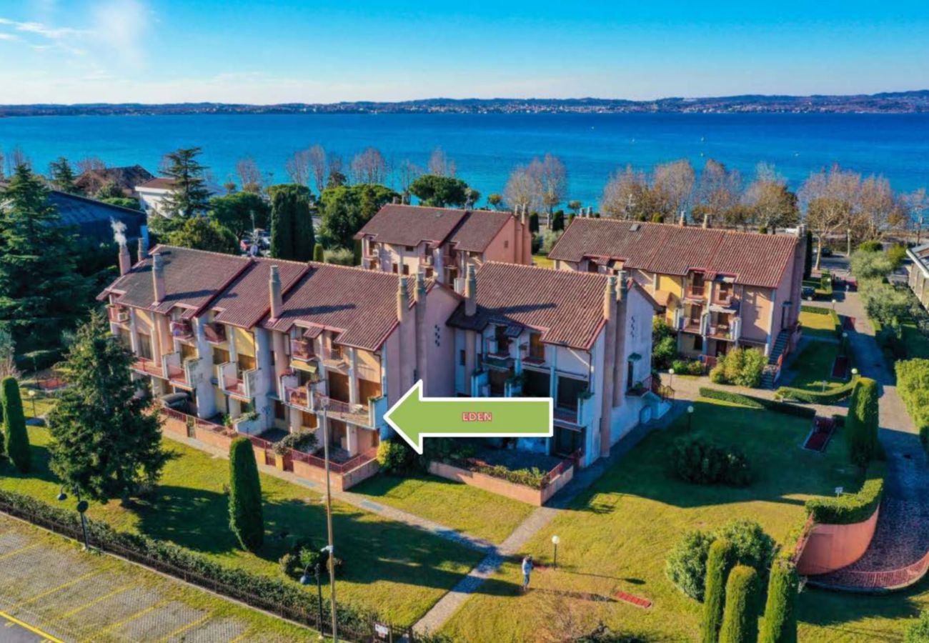 Apartament w Sirmione - DesenzanoLoft Eden amb vista al llac i platja privada