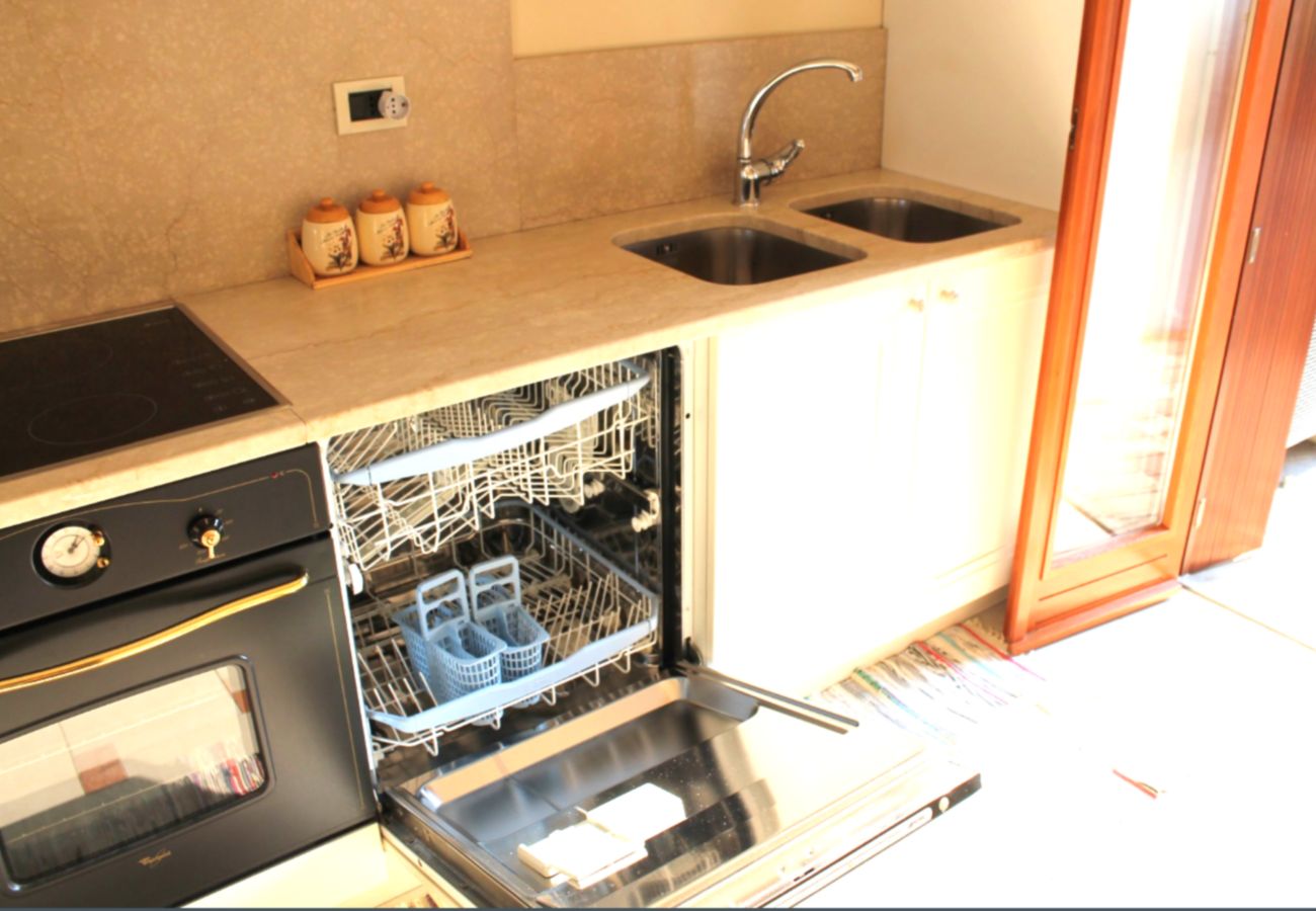 Apartament w Sirmione - DesenzanoLoft Eden amb vista al llac i platja privada