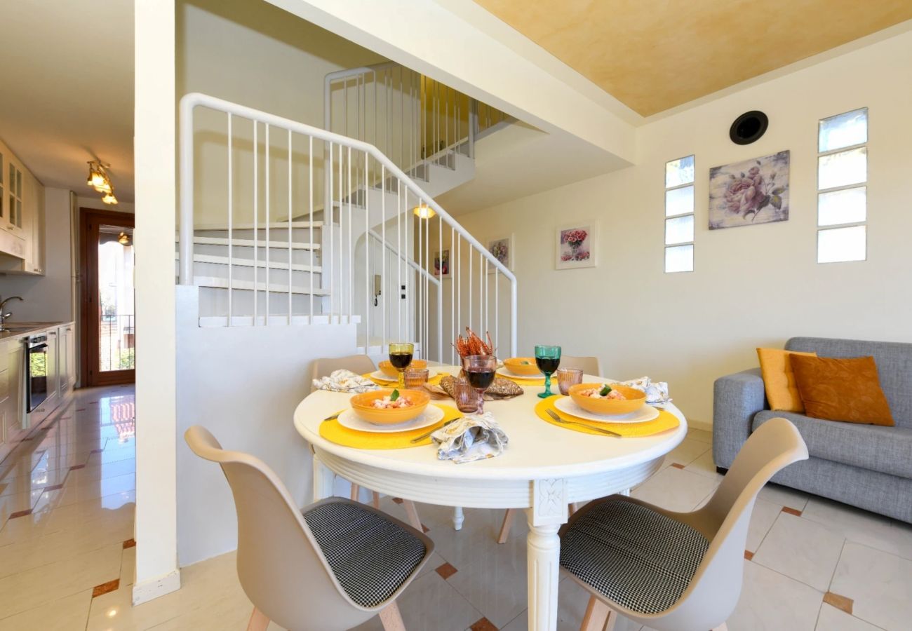 Apartament w Sirmione - DesenzanoLoft Eden amb vista al llac i platja privada