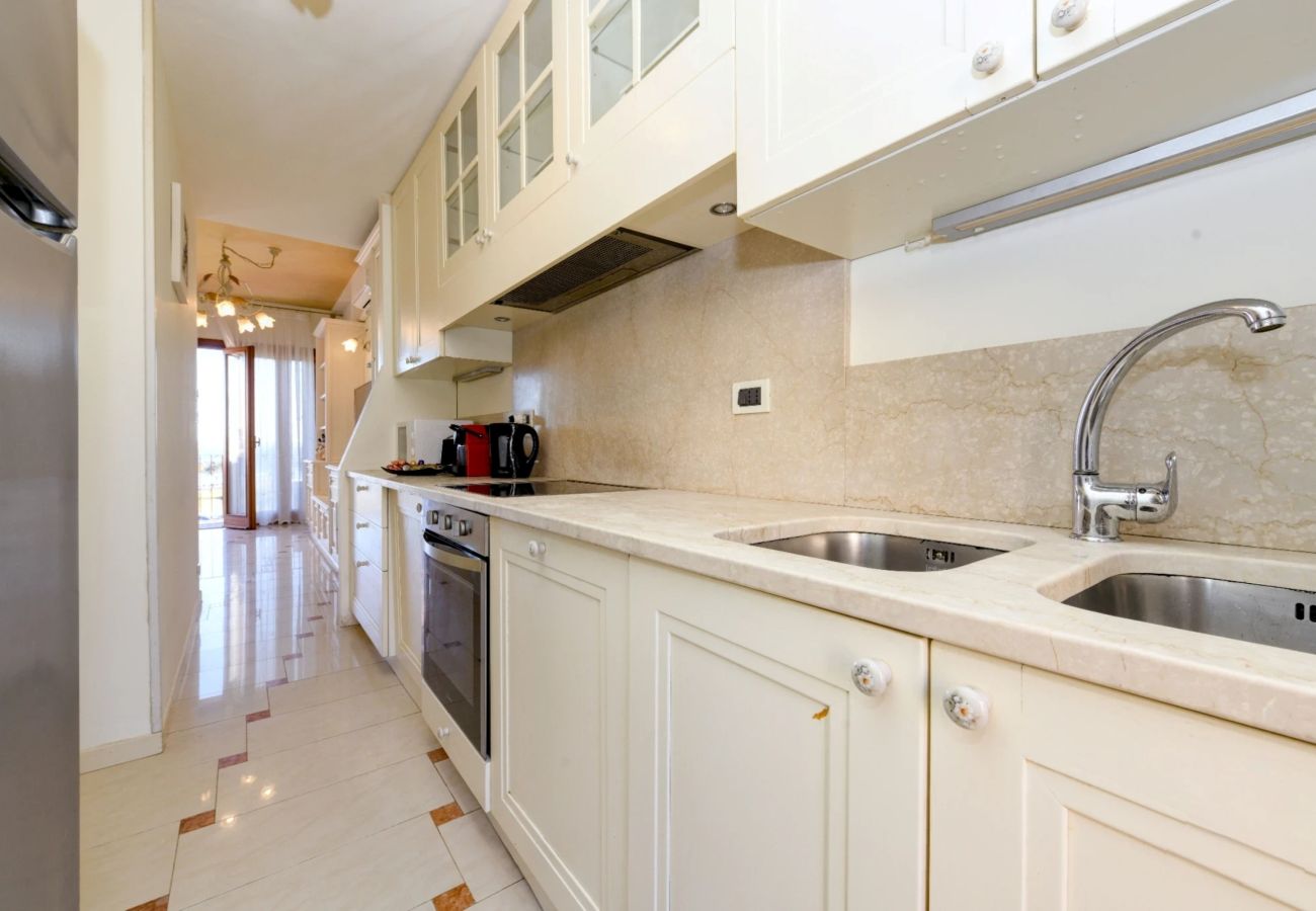 Apartament w Sirmione - DesenzanoLoft Eden amb vista al llac i platja privada