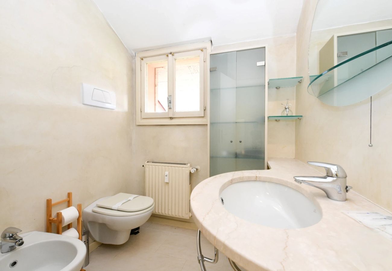 Apartament w Sirmione - DesenzanoLoft Eden amb vista al llac i platja privada