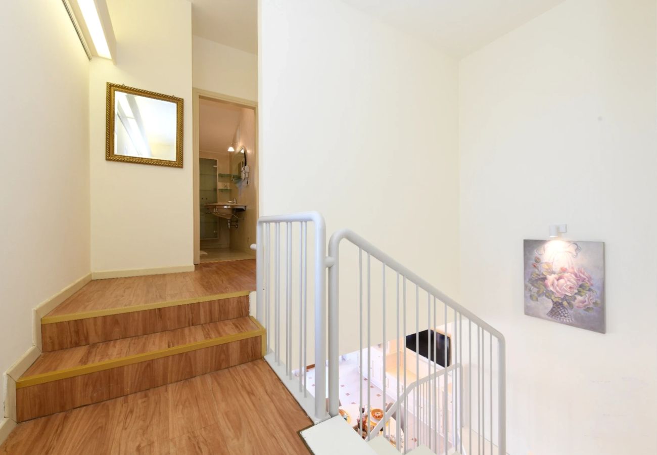 Apartament w Sirmione - DesenzanoLoft Eden amb vista al llac i platja privada