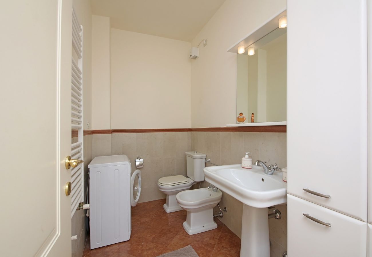 Apartament w Salò - Il cedro, elegante appartamento a due passi dal centro storico di Salò