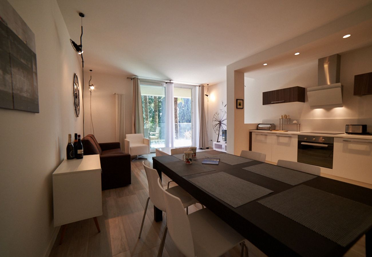 Apartament w Gardone Riviera - Minnie - spazioso appartamento a Gardone Riviera