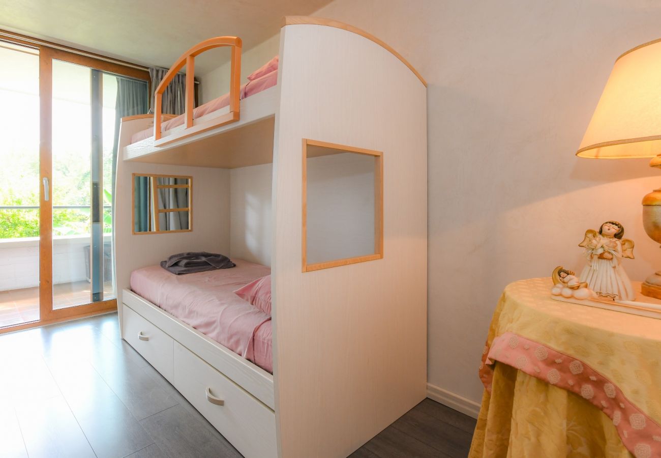 Apartament w Manerba del Garda - Sogno del Lago: appartamento fronte spiaggia