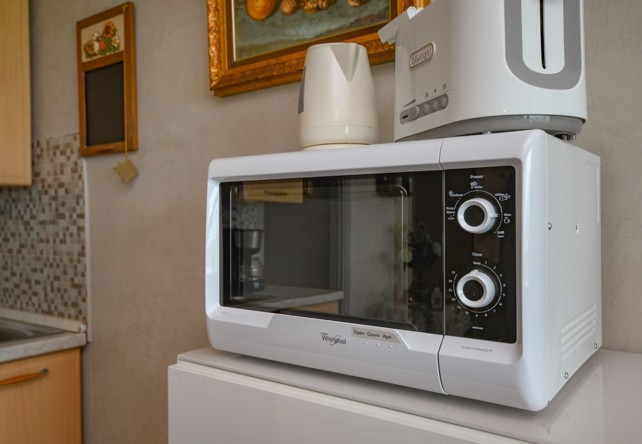 Apartament w Manerba del Garda - Sogno del Lago: appartamento fronte spiaggia