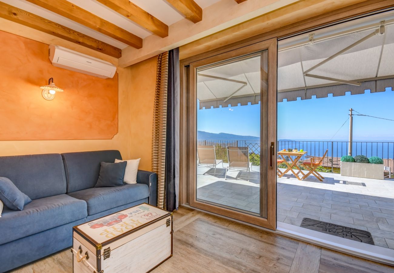 Apartament w Tignale - Barone: con fantastica vista lago