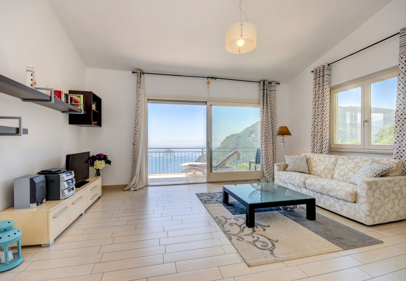 Chalet w Tignale - Da Guido con vista mozzafiato