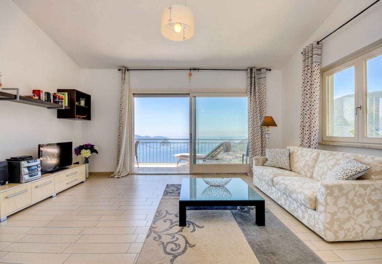 Chalet w Tignale - Da Guido con vista mozzafiato