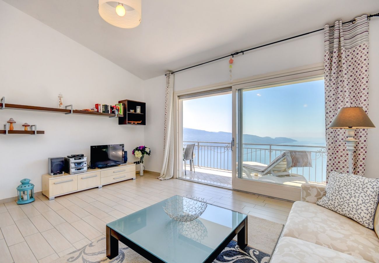 Chalet w Tignale - Da Guido con vista mozzafiato