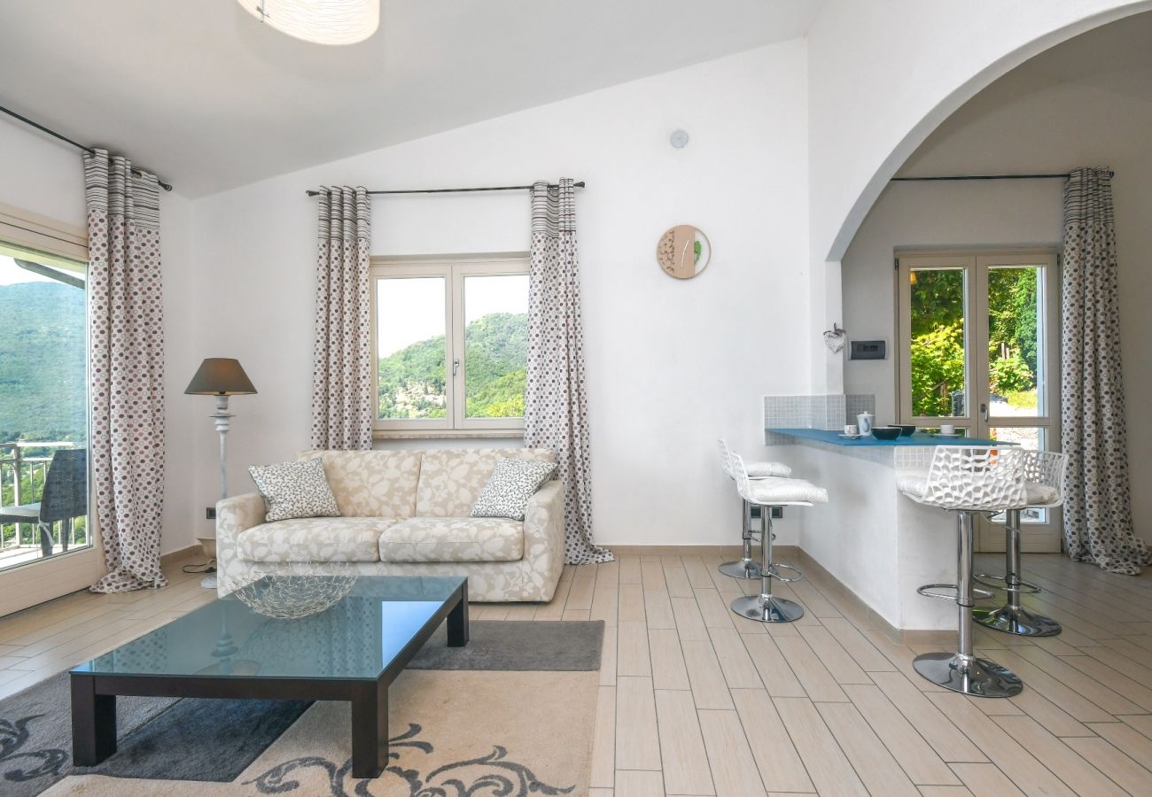 Chalet w Tignale - Da Guido con vista mozzafiato