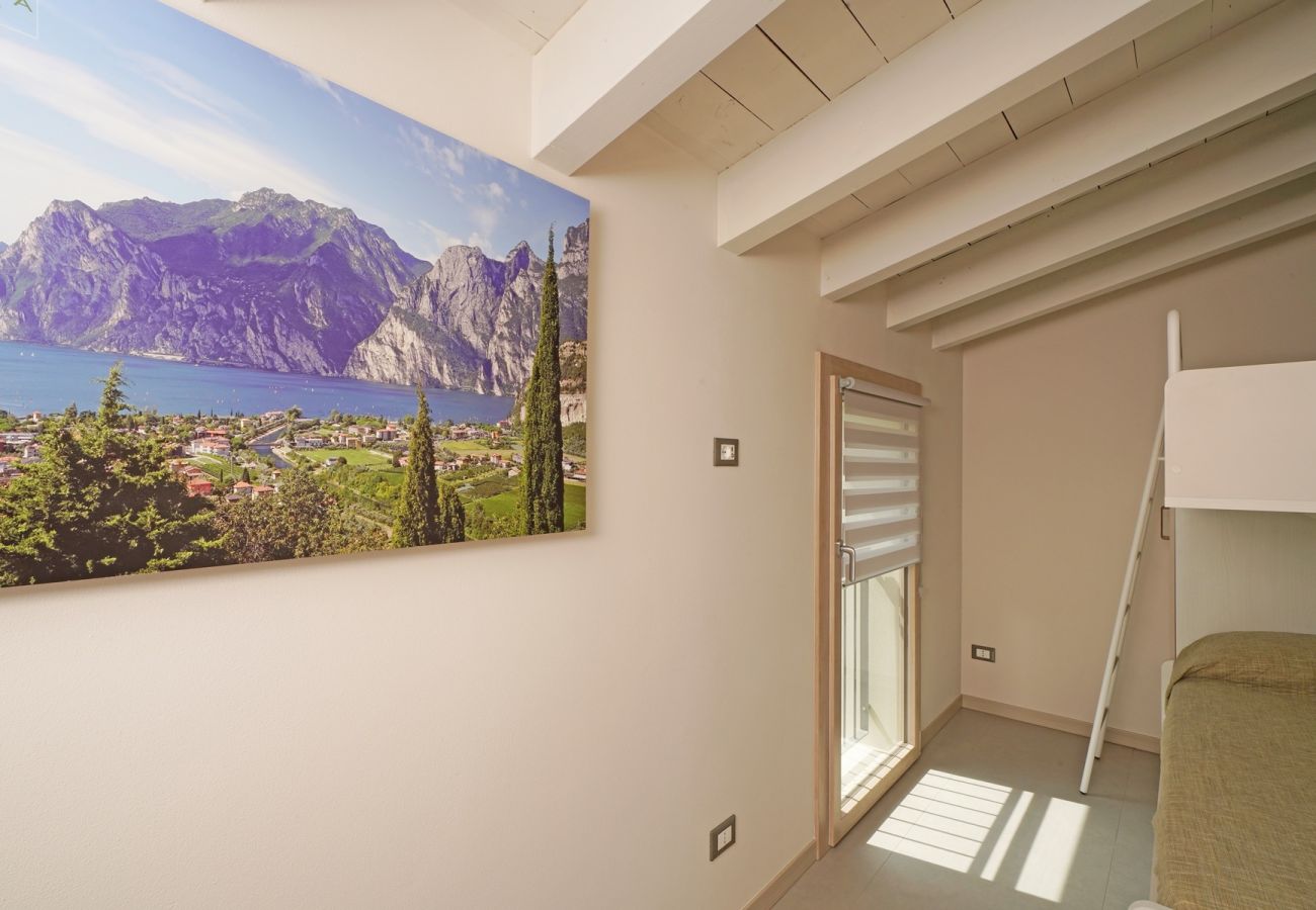 Apartament w Manerba del Garda - Gardaliva5:spazioso con vista lago in piccolo residence vicino al lago