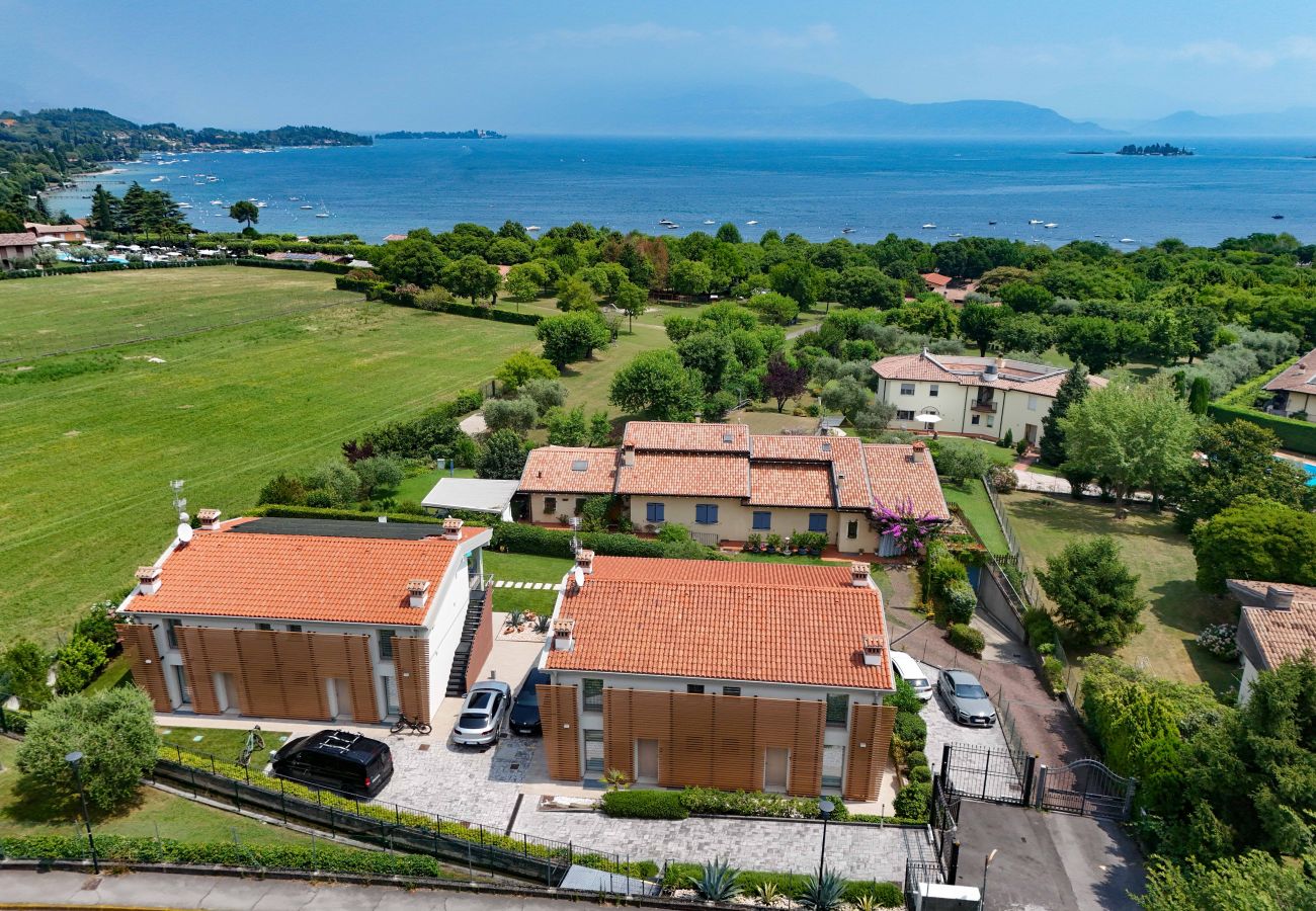 Apartament w Manerba del Garda - Gardaliva5:spazioso con vista lago in piccolo residence vicino al lago